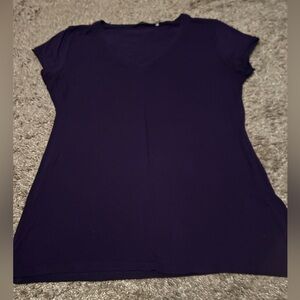 Tahari Deep Purple V-Neck Short Sleeve Tee